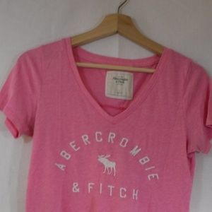 Abercrombie & Fitch Pink T-Shirt Size Small